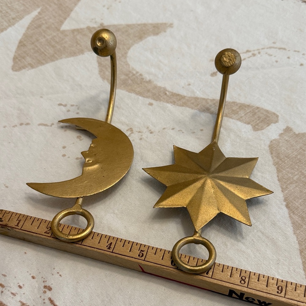 Pair of Moon & Star Hooks - Picture 6 of 8